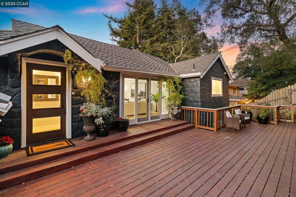 Orinda, CA 94563,29 Longridge Rd