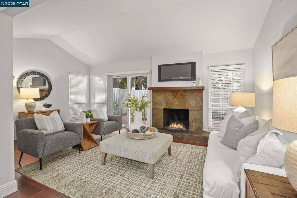 Pleasant Hill, CA 94523,104 Rolling Green Cir