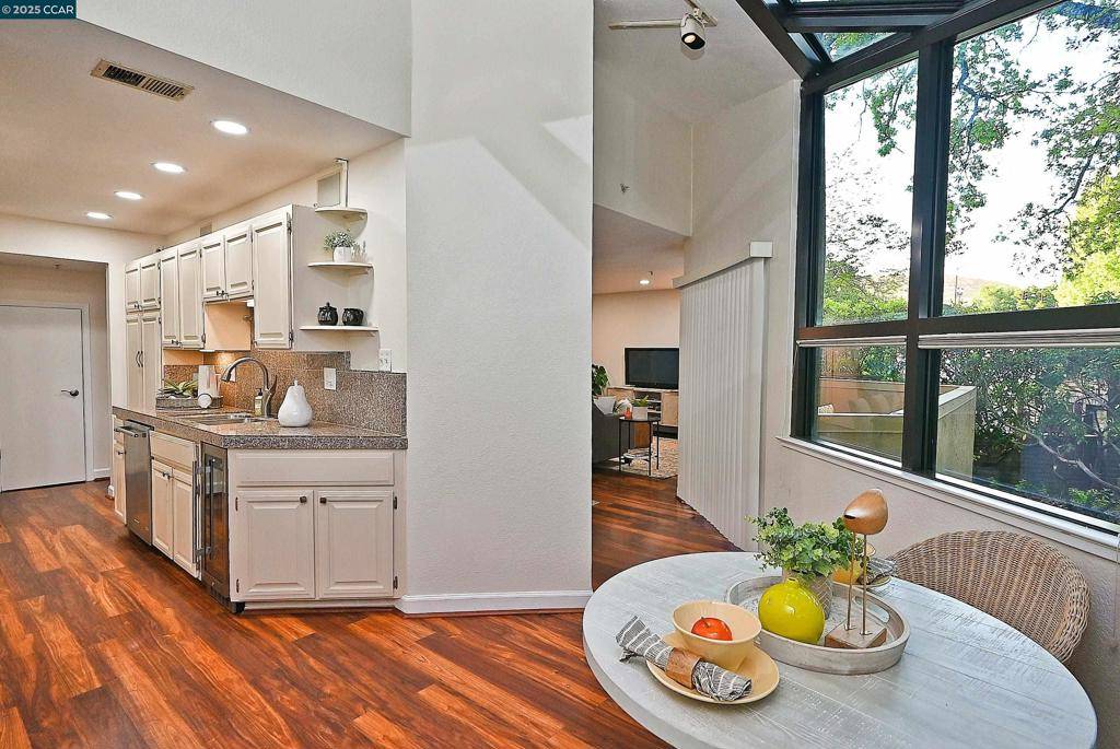 Lafayette, CA 94549,3279 Mt Diablo Court ##1