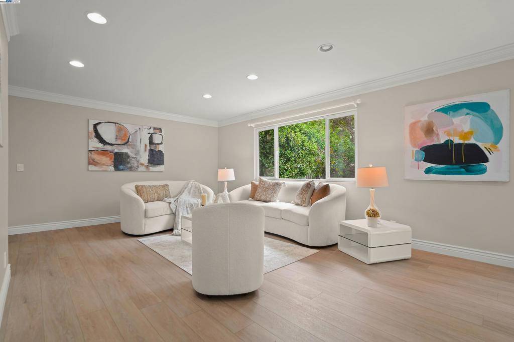 San Ramon, CA 94583,501 Amherst Ct