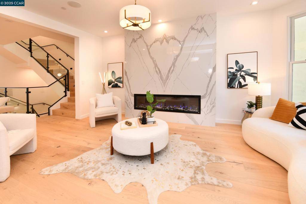 San Francisco, CA 94115,3169 Washington St