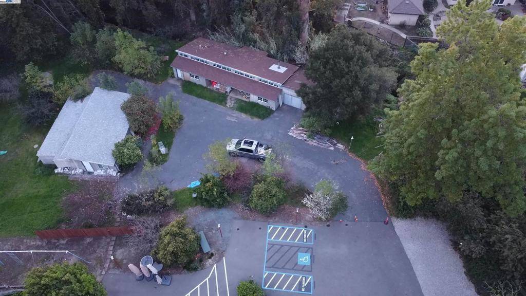 Castro Valley, CA 94546,4617 James Ave