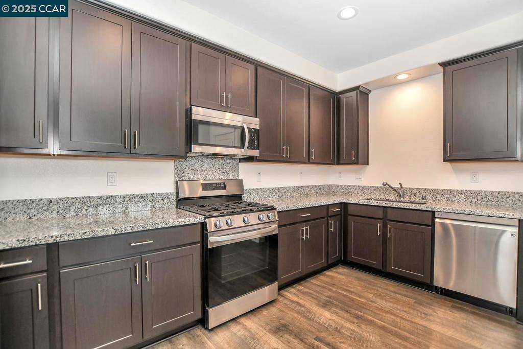 Antioch, CA 94531,2400 Wildflower Station Pl #3