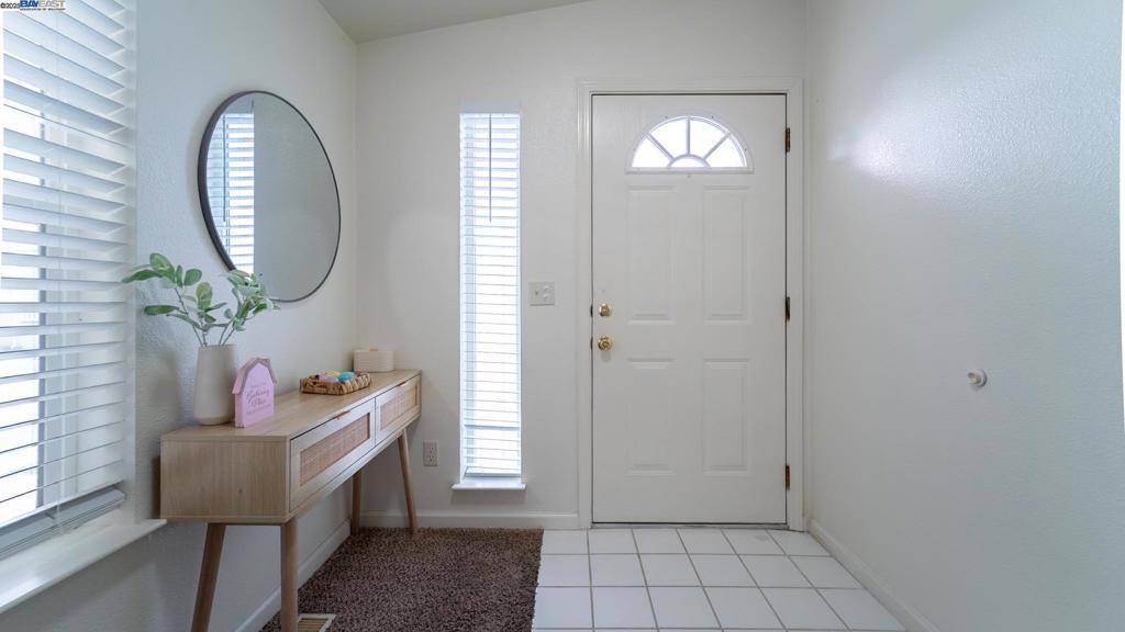 Sunnyvale, CA 94089,1225 Vienna Dr
