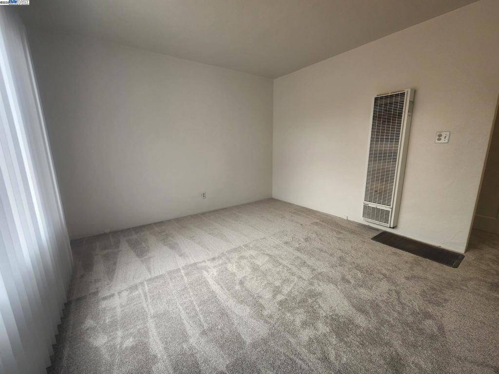 Hayward, CA 94541,1587 C St