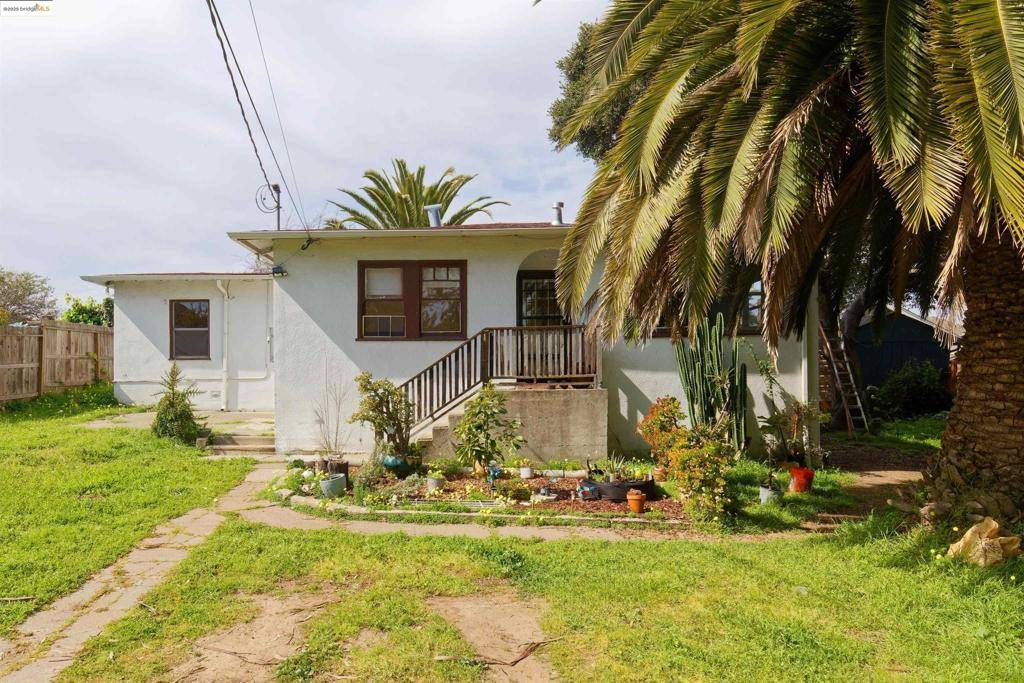 Oakland, CA 94601,2355 Mitchell St