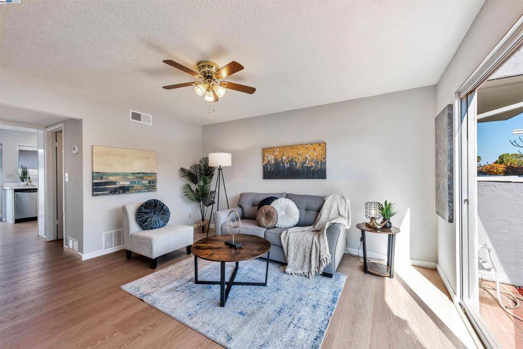 Union City, CA 94587,4323 Bel Estos Way