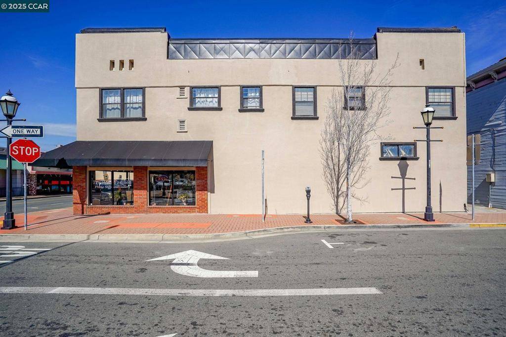 Martinez, CA 94553,411 Ferry St