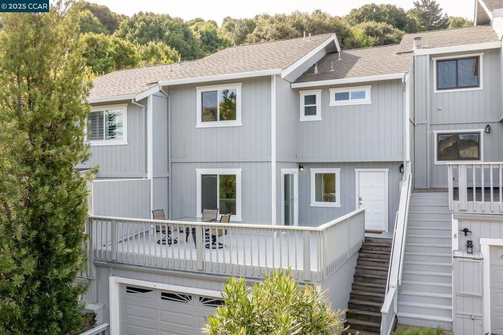 Richmond, CA 94803-2828,10 Dove Ln