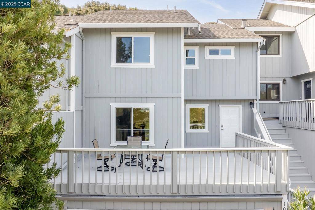 Richmond, CA 94803-2828,10 Dove Ln