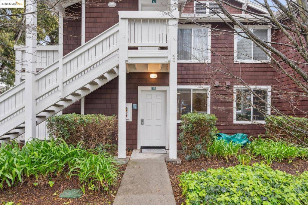 Richmond, CA 94804,33 Marina Lakes Dr