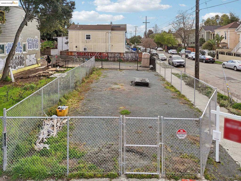 Oakland, CA 94607,1495 5th st