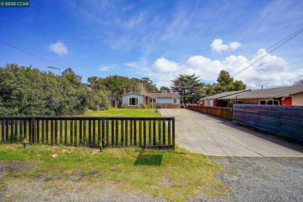 El Sobrante, CA 94803,742 La Paloma Rd
