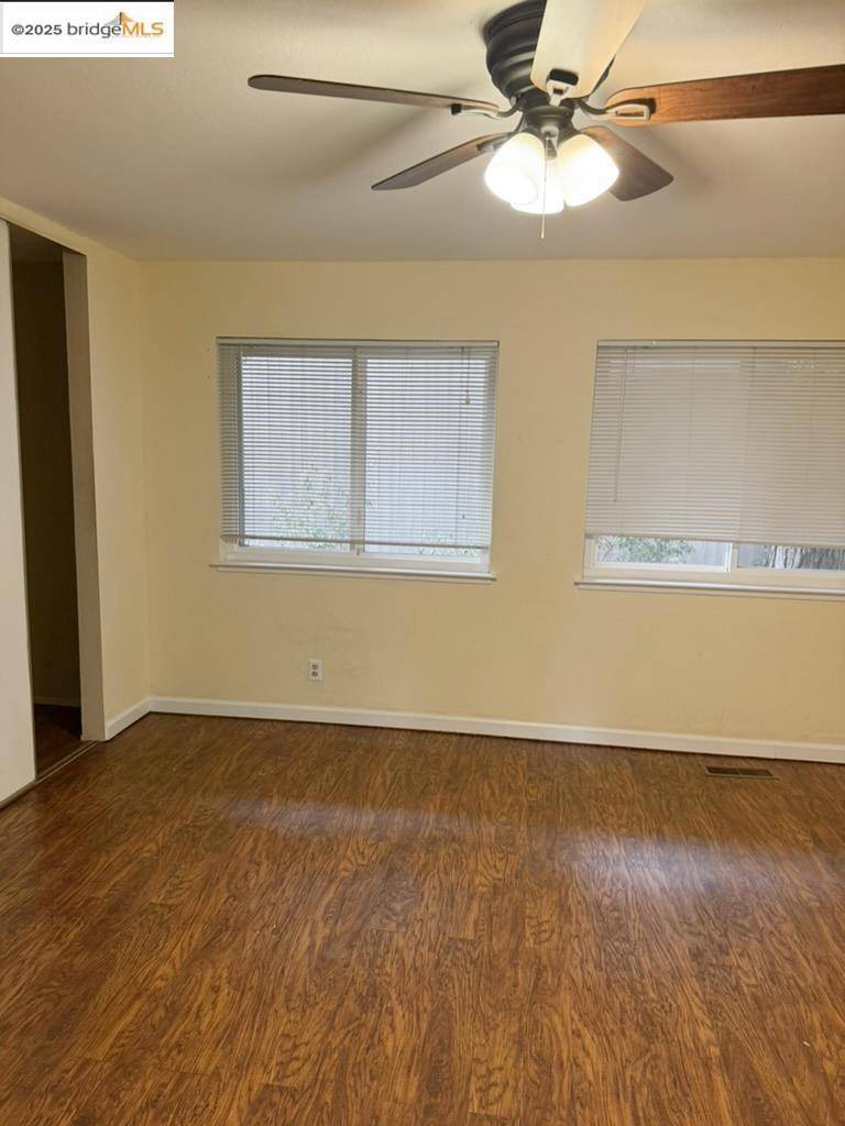 Oakland, CA 94619,3800 Maybelle Ave #11