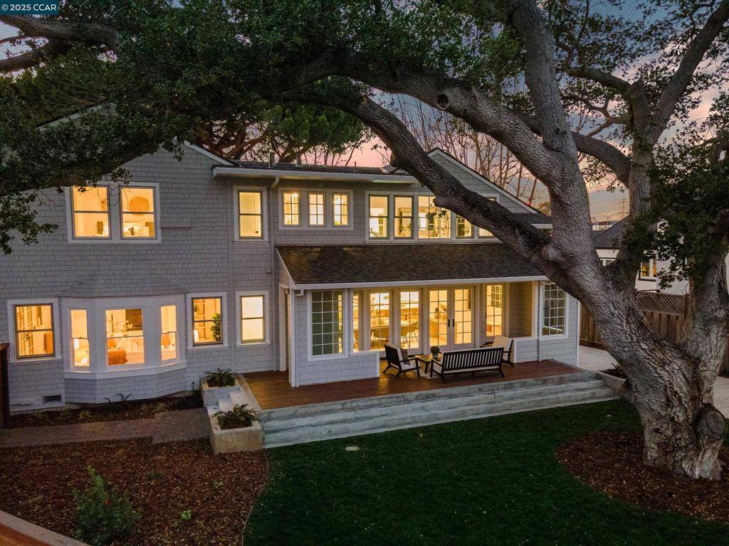 Burlingame, CA 94010,524 Oak Grove Ave.