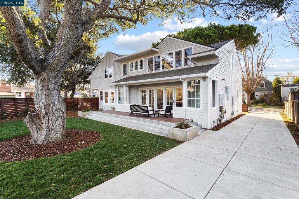Burlingame, CA 94010,524 Oak Grove Ave.