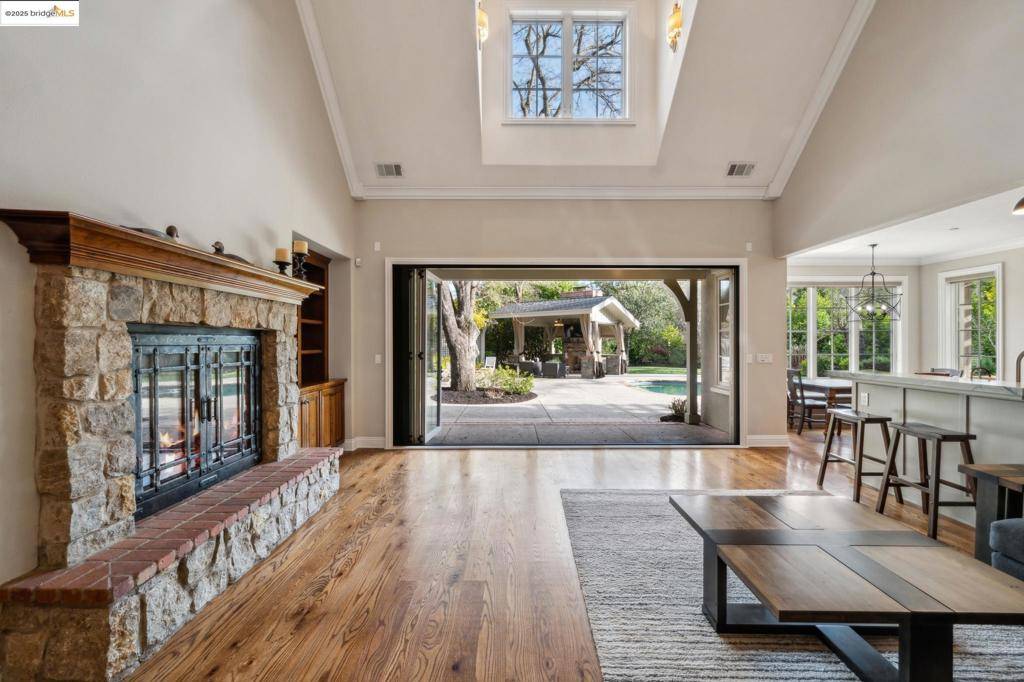 Lafayette, CA 94549,21 Samantha Dr