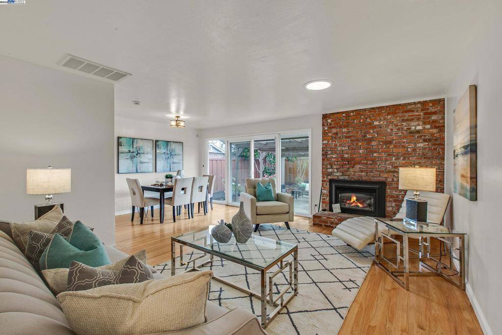 Hayward, CA 94544,30847 Prestwick Ave