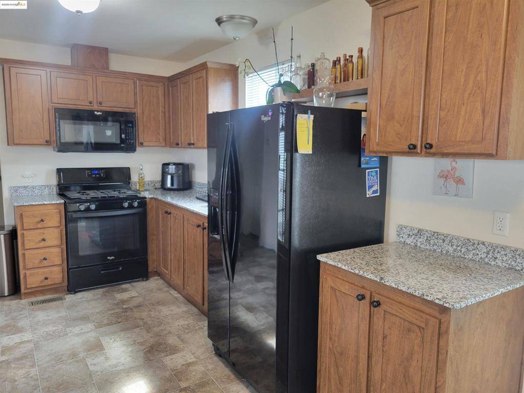 Oakley, CA 94561,210 W Cypress Rd.