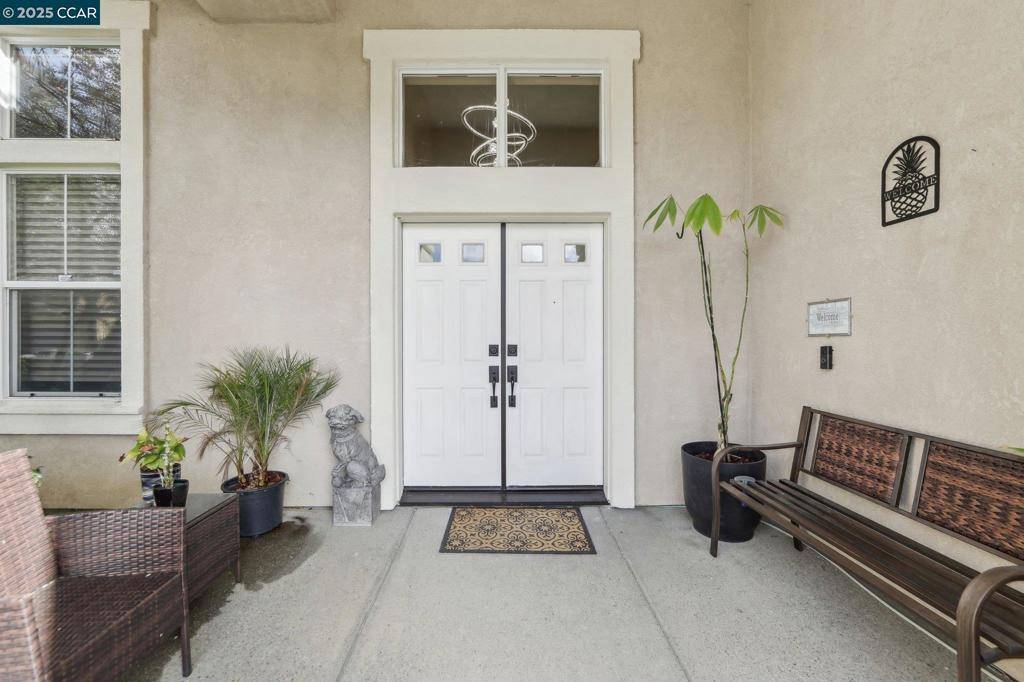 Antioch, CA 94531,5004 Star Mine Way