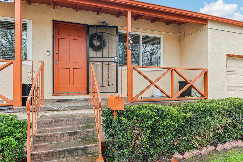 Vallejo, CA 94591,203 Baywood Dr