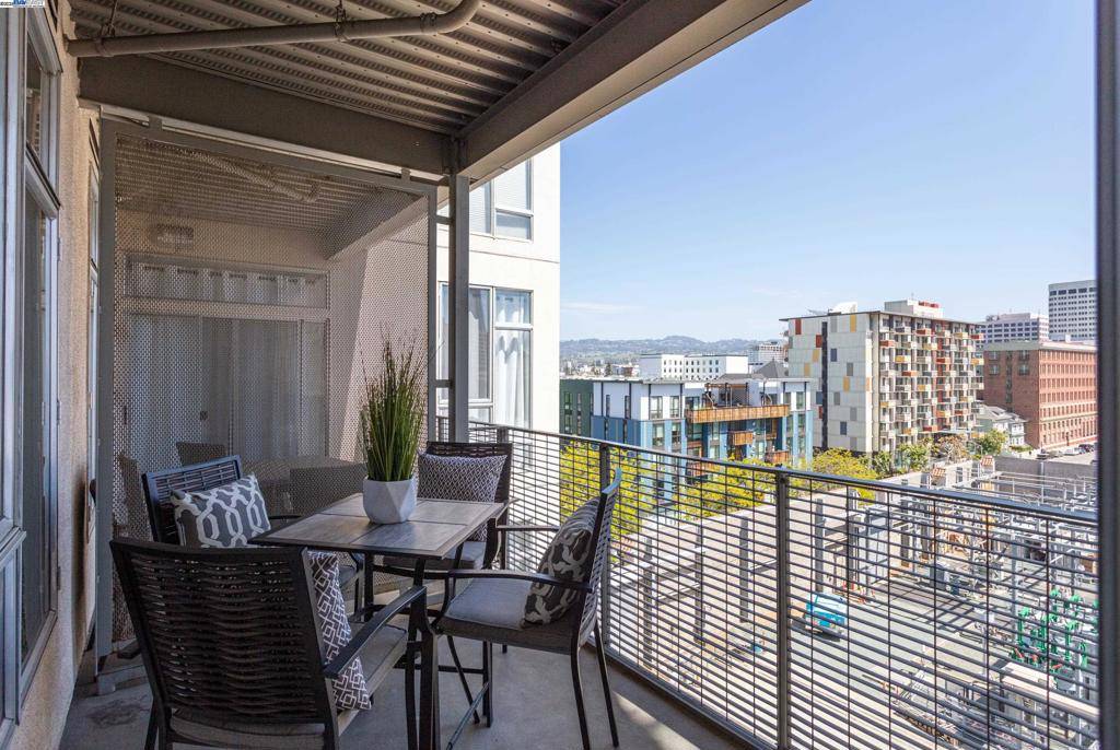 Oakland, CA 94612,630 Thomas L Berkley Way #621