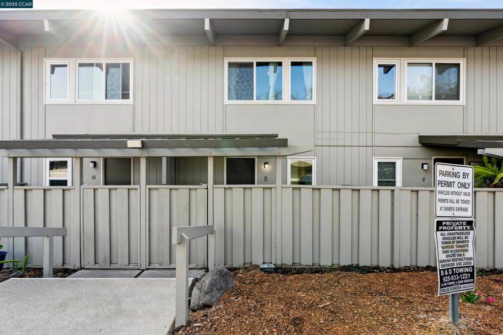 Orinda, CA 94563,73 Brookwood Road #9