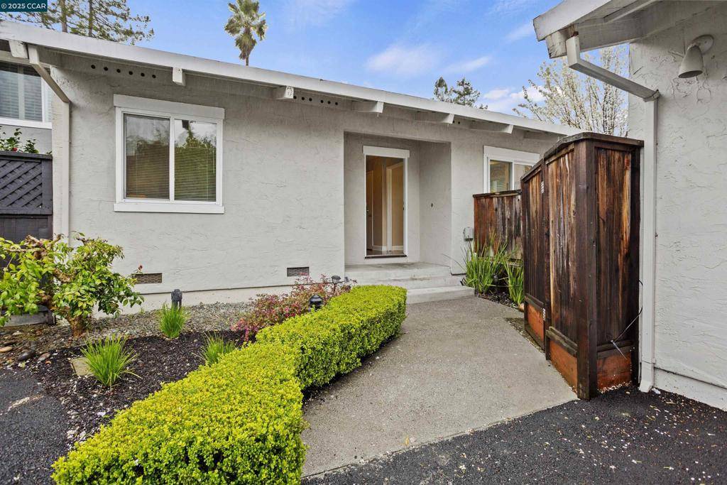 Moraga, CA 94556,812 Country Club Dr