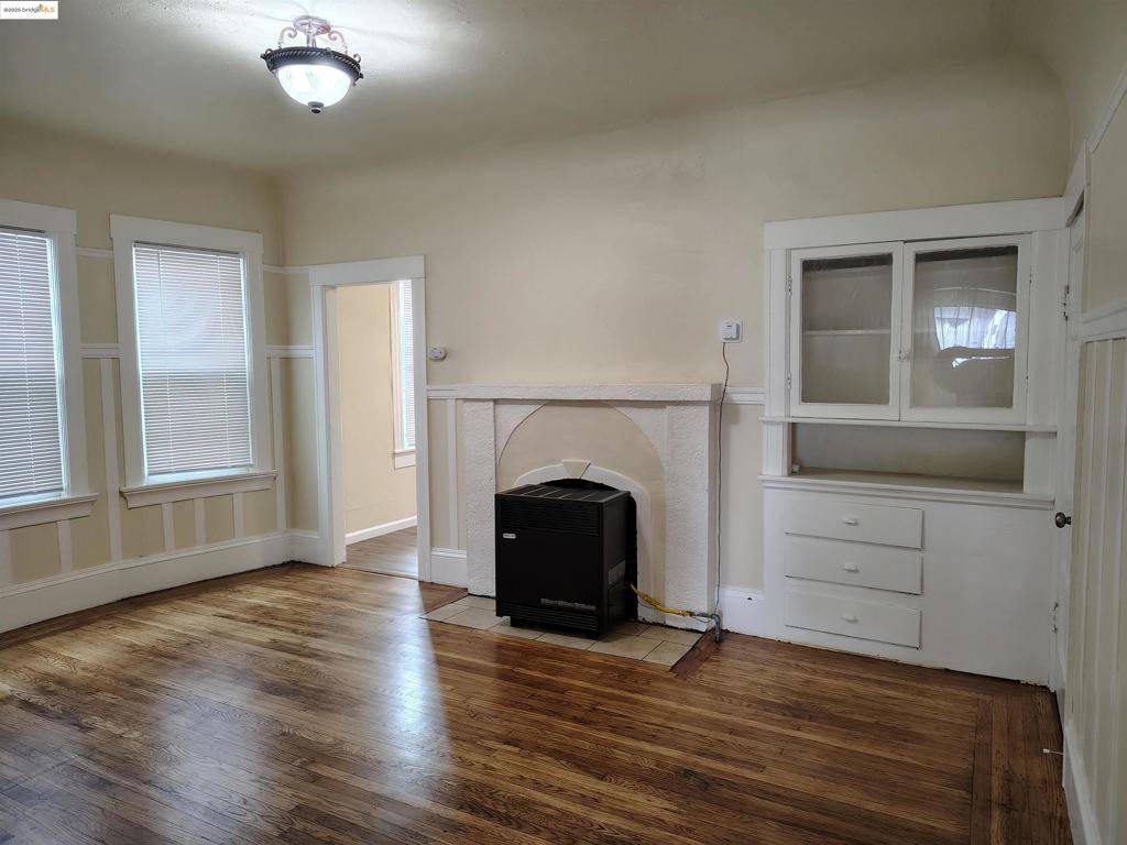 Oakland, CA 94608,1123 34Th St