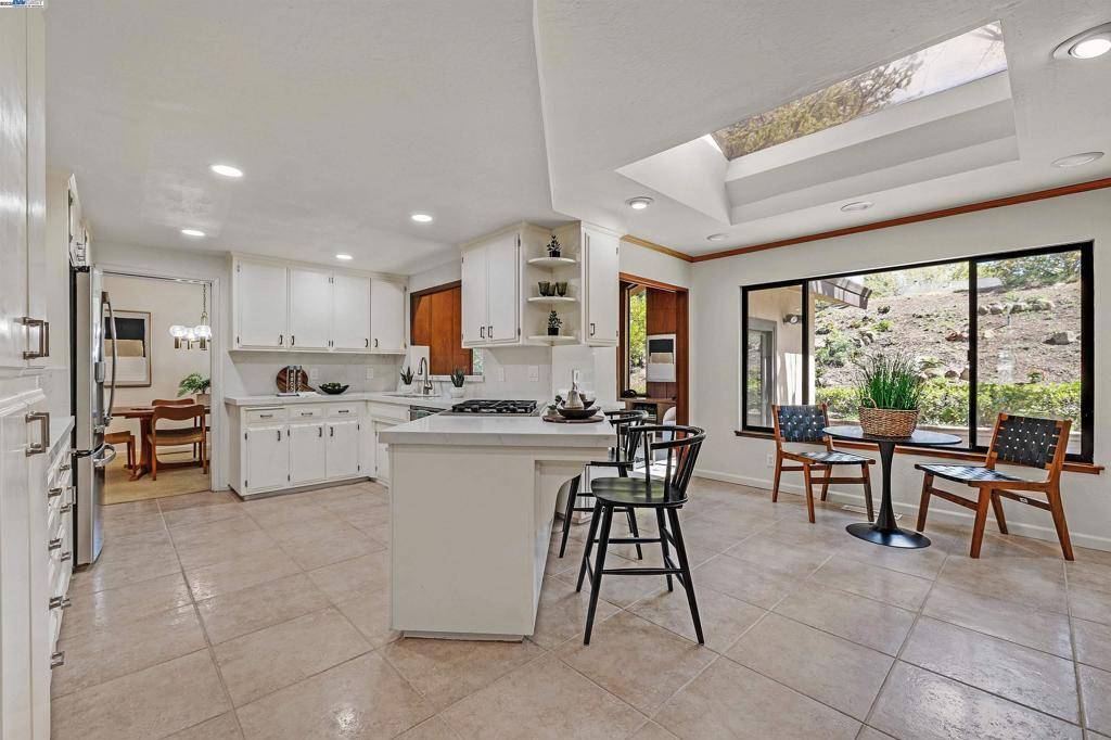 Pleasanton, CA 94566,1068 Concord St