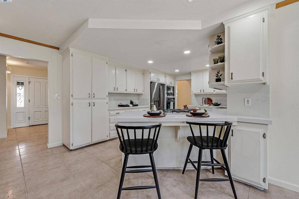 Pleasanton, CA 94566,1068 Concord St