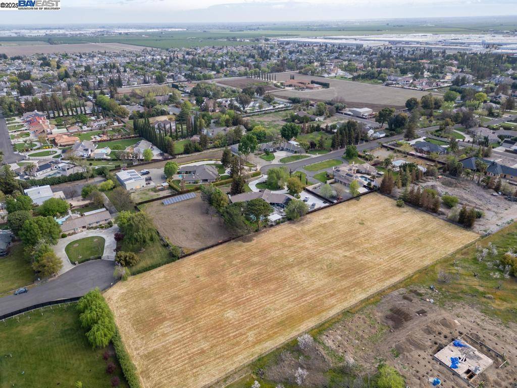 Tracy, CA 95304,8500 W Etcheverry Dr