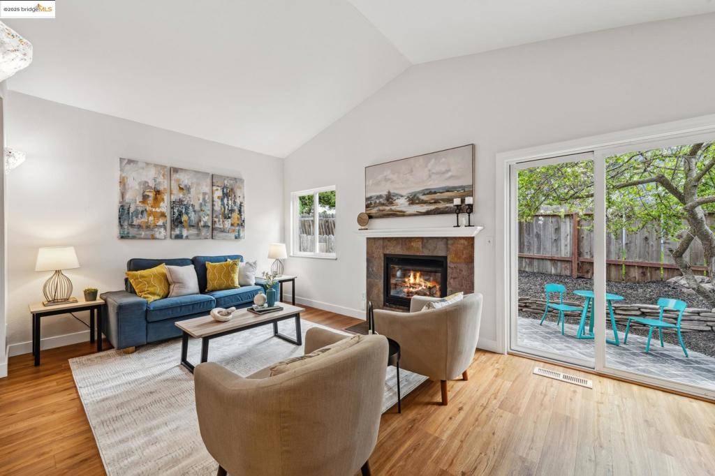 San Pablo, CA 94806,1542 Beau Rivage