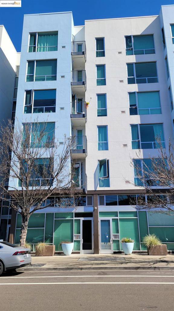 Oakland, CA 94607,228 2nd Street