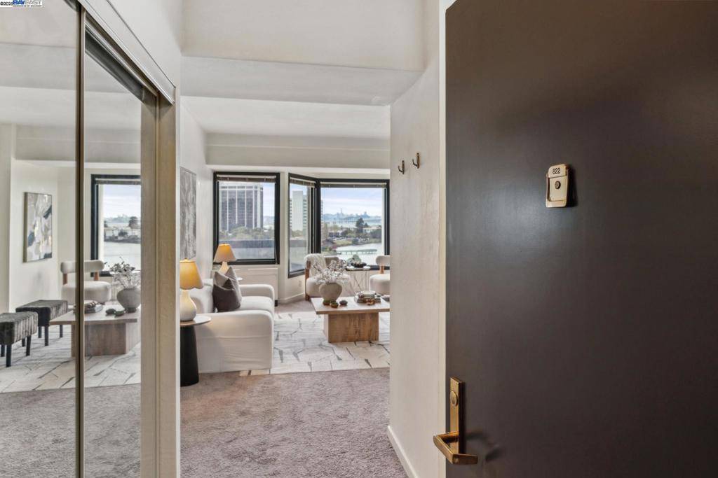 Emeryville, CA 94608,6363 Christie Ave #822
