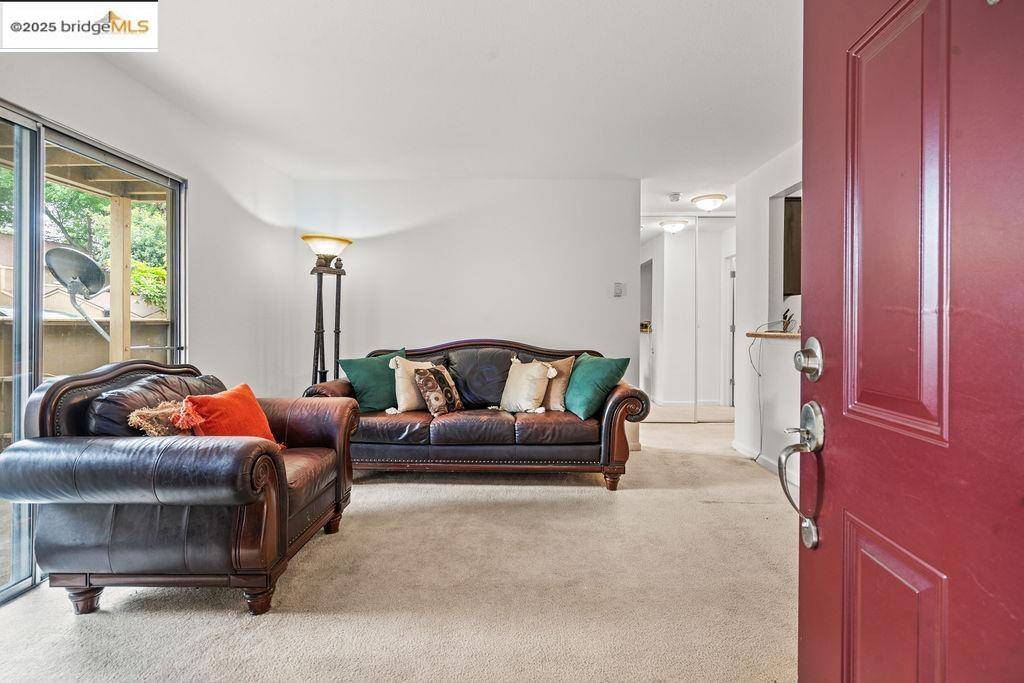 Fremont, CA 94536,3413 Foxtail Ter