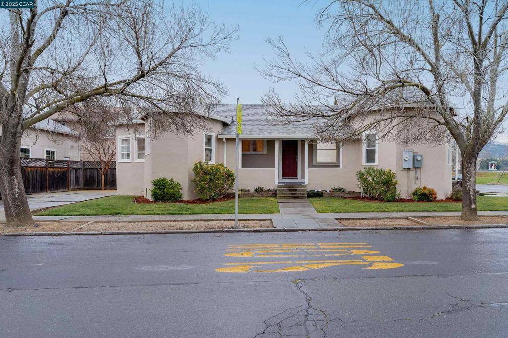 Napa, CA 94559,850 Caymus St
