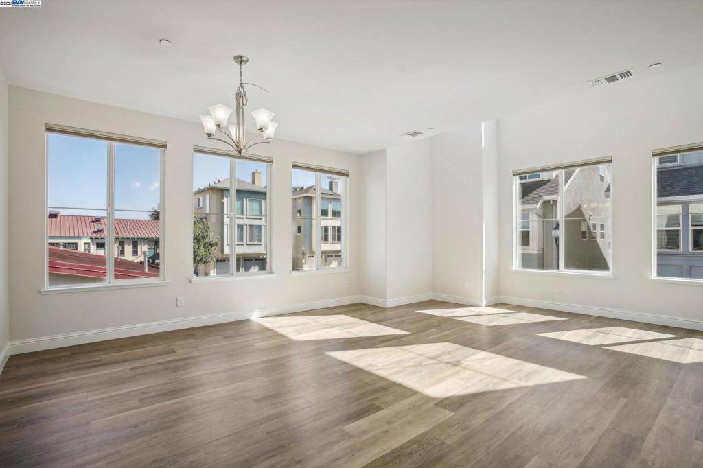 Concord, CA 94519,2636 Wisteria Way