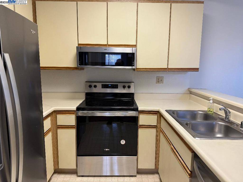 Hayward, CA 94545,25850 Kay Ave