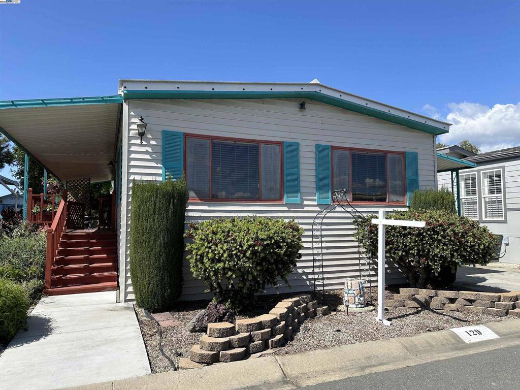 Fremont, CA 94555,4141 Deep Creed Rd.