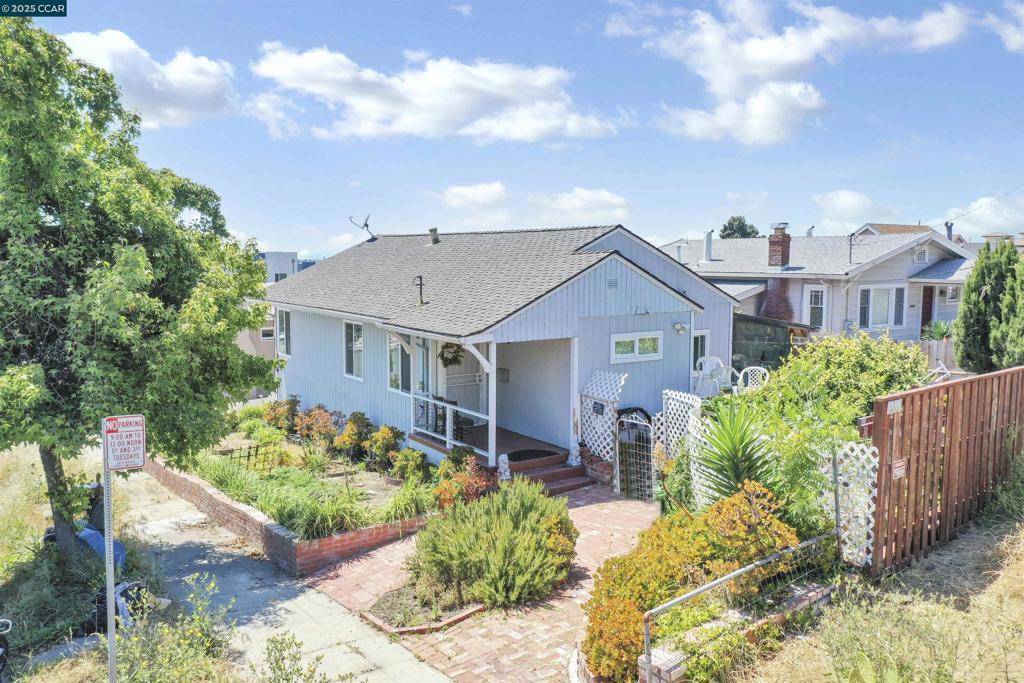 Oakland, CA 94605-4864,9899 THERMAL STREET