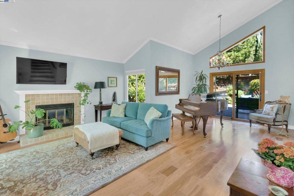 Martinez, CA 94553,2277 Stillcreek Ct