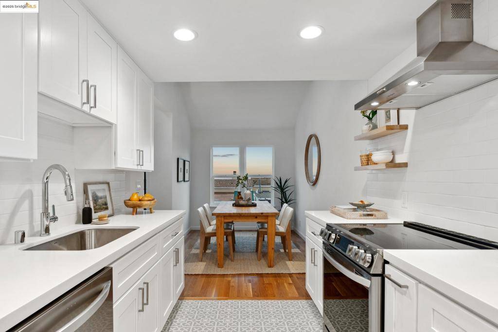 Oakland, CA 94619,34 Teralynn Court