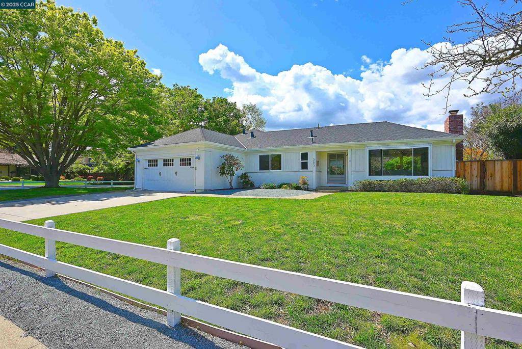 Walnut Creek, CA 94598,383 Caravelle Dr