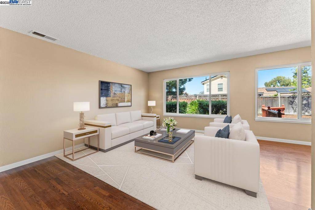 Livermore, CA 94551,4754 Zinnia Ct.
