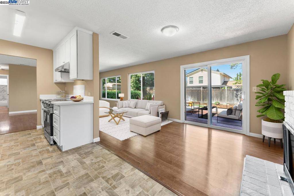 Livermore, CA 94551,4754 Zinnia Ct.