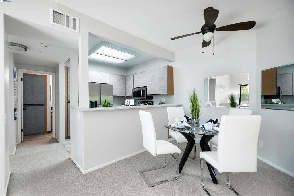 Hayward, CA 94545,25850 Kay Ave #334