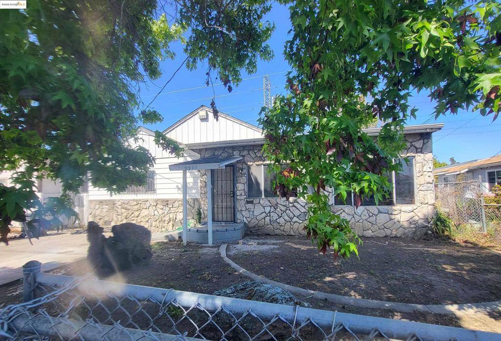 Oakland, CA 94603,9925 Hesket Rd