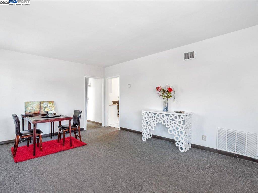 Oakland, CA 94619,3770 39Th Ave
