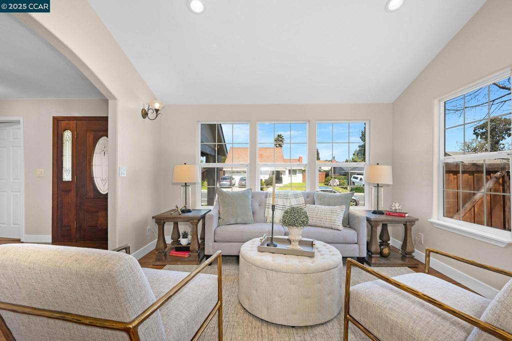 San Ramon, CA 94583,3070 Pine Valley Rd